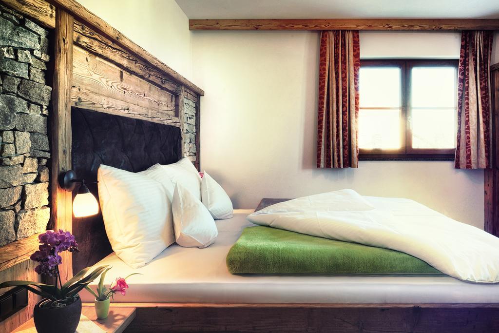 Gasthaus Georg Ludwig Maising Pocking  Zimmer foto